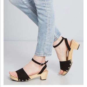 NEW IN BOX modcloth summer along clog- size 12